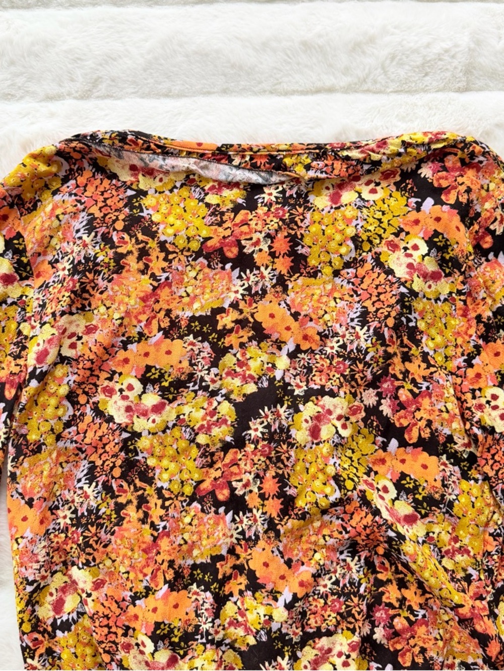 Free People Intimately Floral Bodysuit Boho Ruffle Bell Sleeve V Neck Size S - Picture 9 of 12